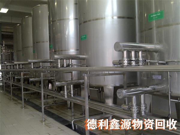 高價(jià)不銹鋼罐回收,不銹鋼儲罐回收,廢舊設(shè)備回收