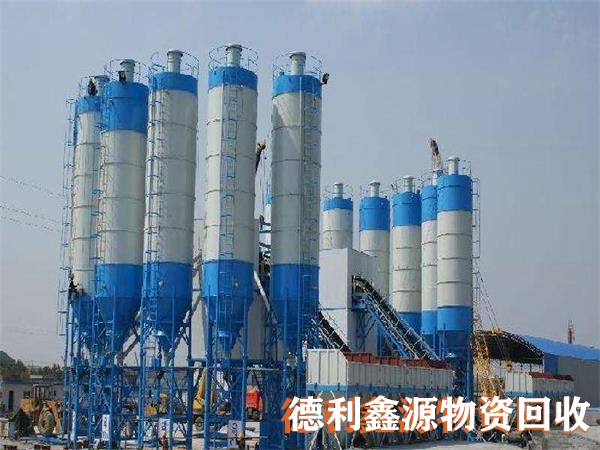 河?xùn)|混凝土攪拌站回收