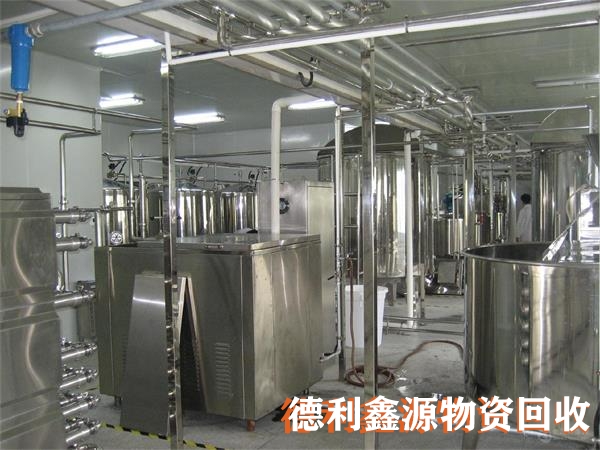 飲料設備回收專業拆除隊伍